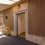 Inn Chaplin