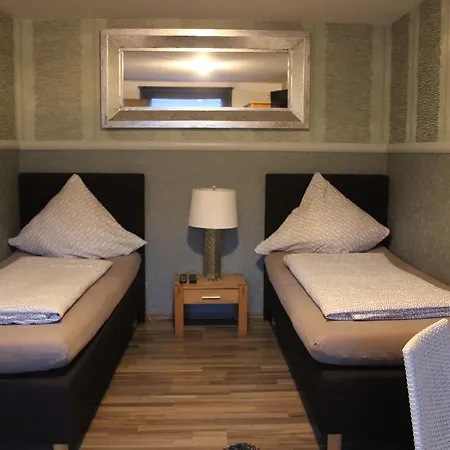 Gaestehaus Chaplin Кемптен